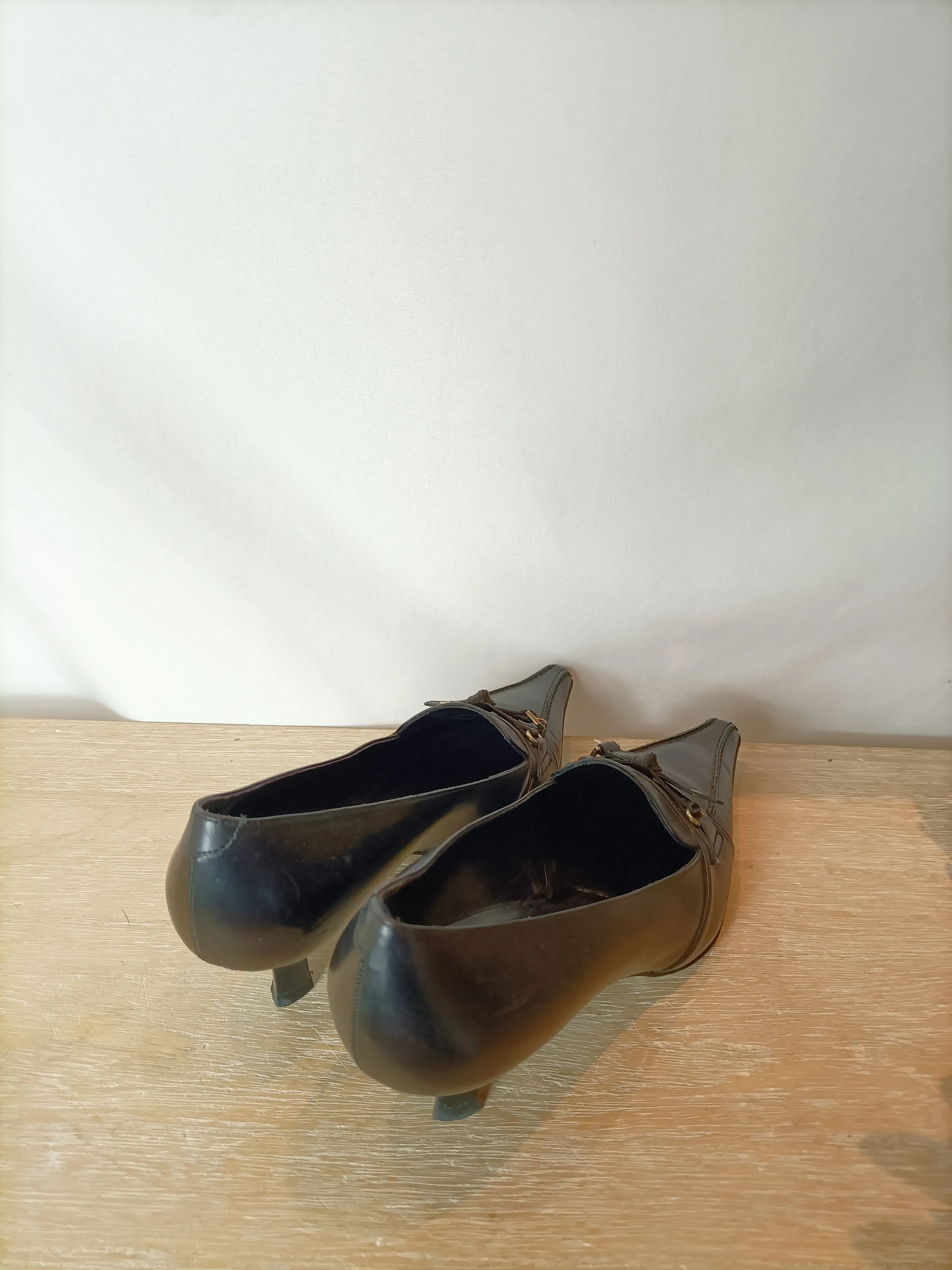BALENCIAGA. Zapatos negros vintage. T 36