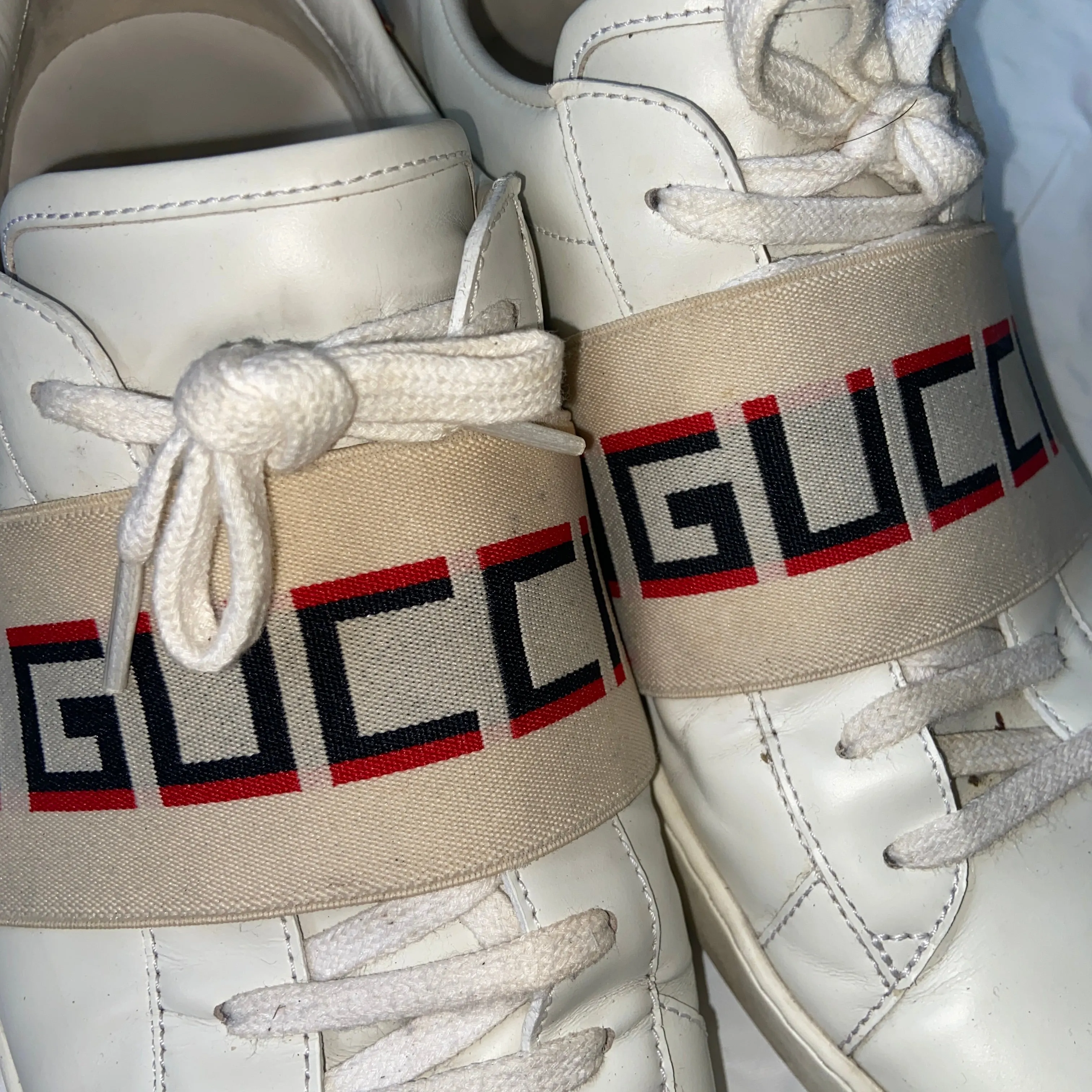 Gucci ace sneakers with gucci logo stripe 42