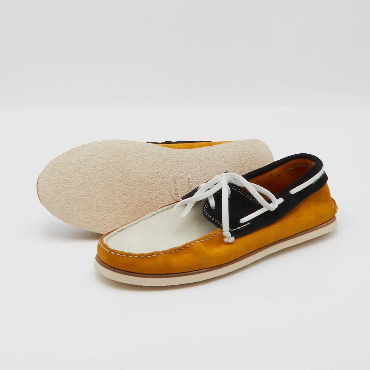 n.d.c. made by hand Cayuko Special Hard Washed Boat Shoes