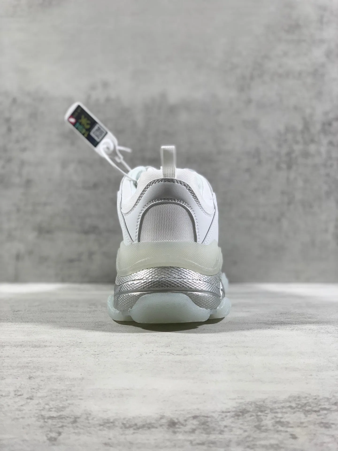SE946 Women's Triple S Clear Sole