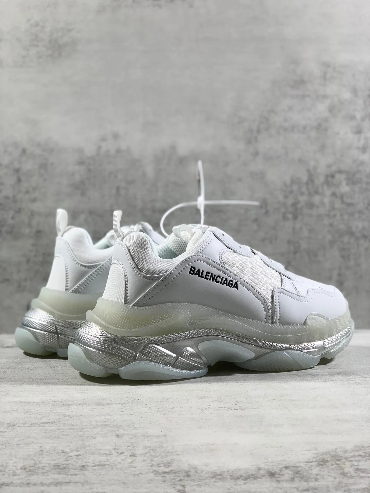 SE946 Women's Triple S Clear Sole